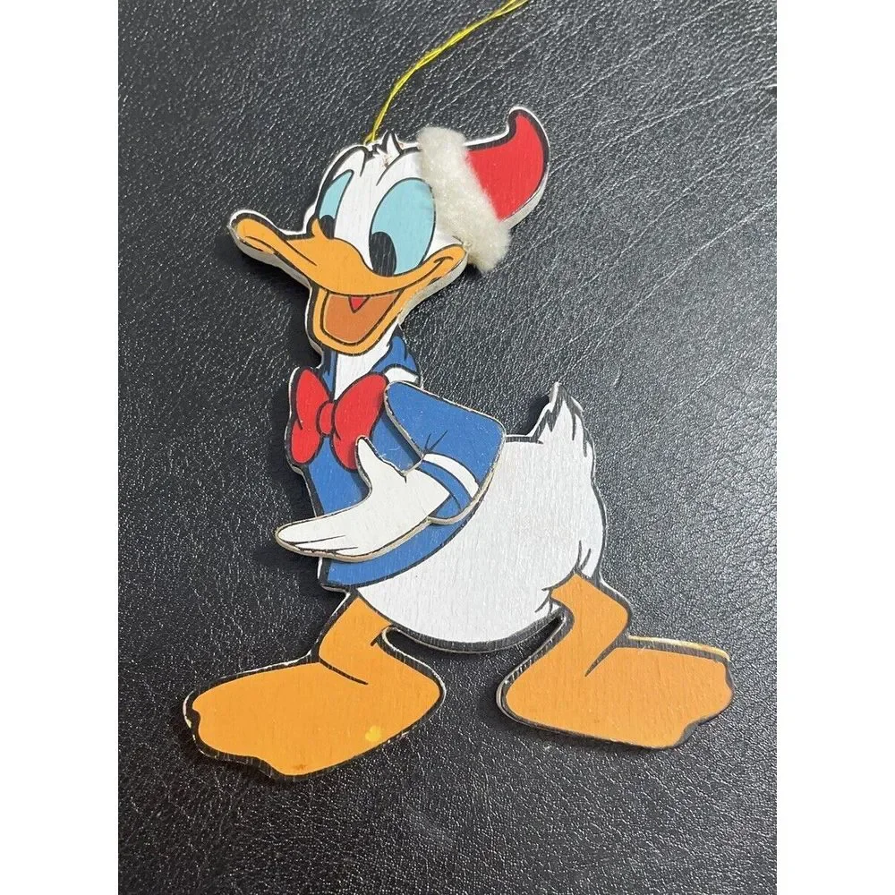 Vintage ✨Walt Disney Company Donald‎ Duck Wood Christmas Tree Ornament 1985